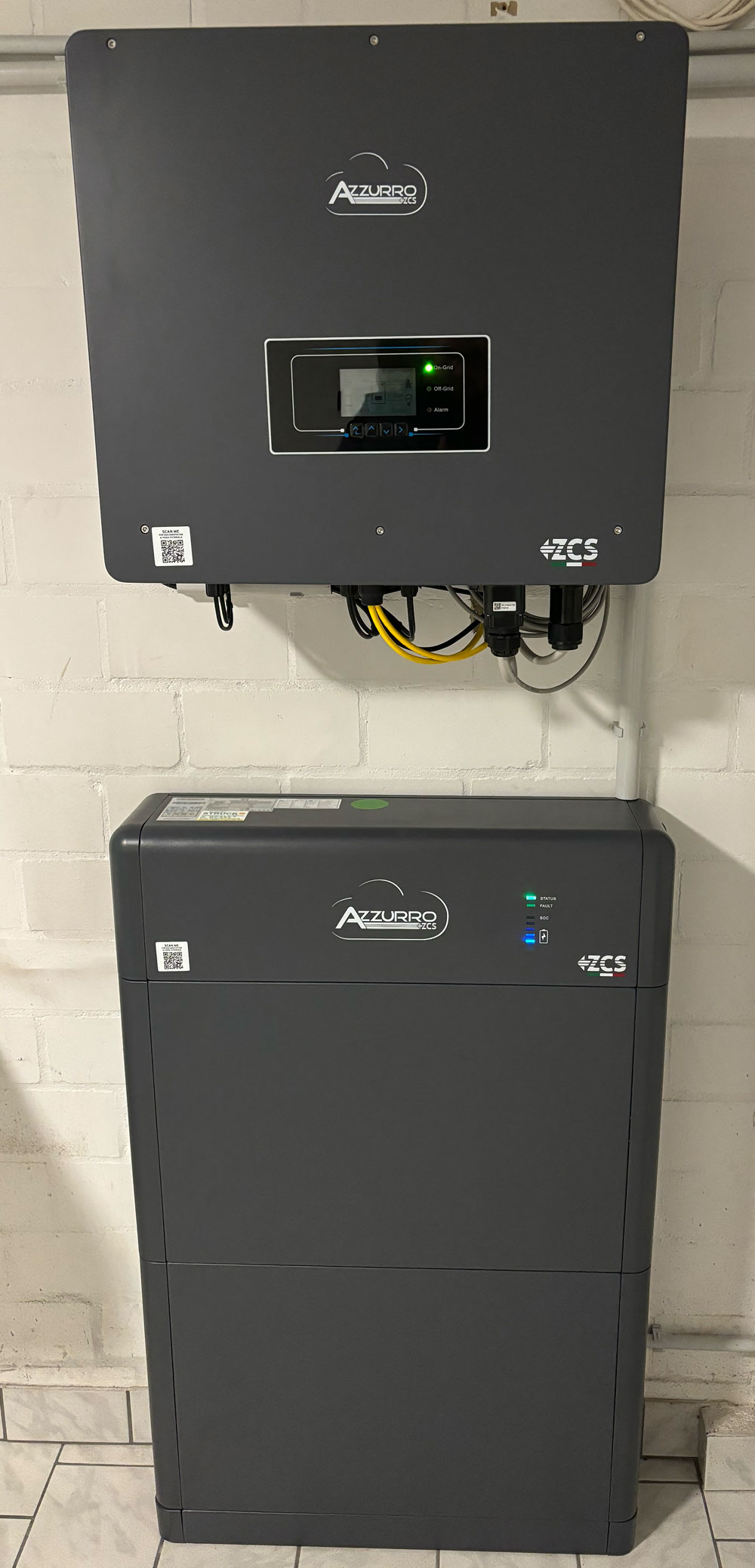 Azzuro-Wechselrichter und Speicher